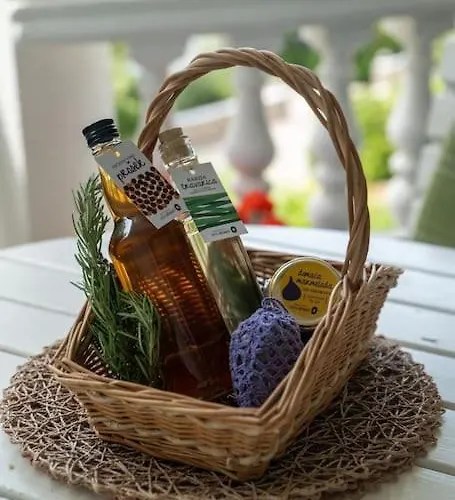 With Breathtaking Views *